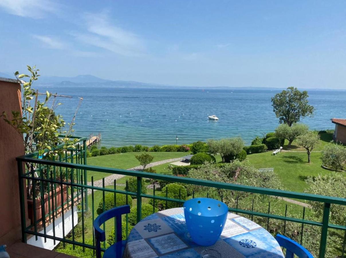Front Lake Amazing View Manerba del Garda Esterno foto